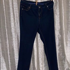 Fashion 2 Figure Blue Jeans